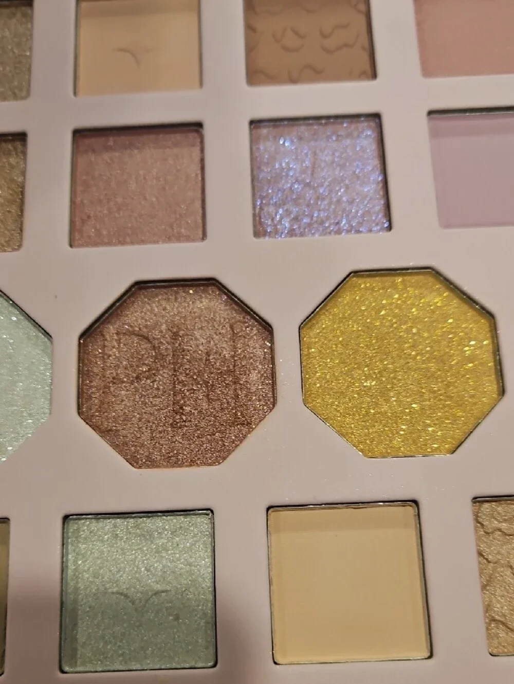 Pink Leopard 39 Piece Eyeshadow Palette